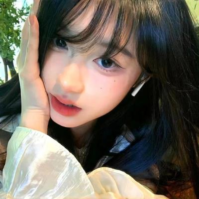 丑小鸭的天鹅湖